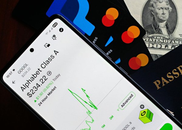 Wat zijn de belangrijkste factoren bij het kiezen van een vastgoedbelegging?